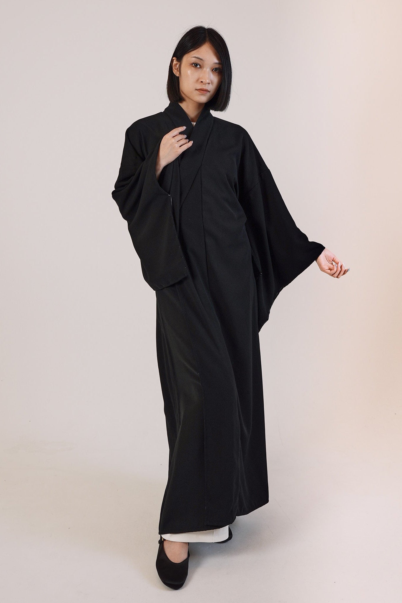 Modern Kimono (Black)