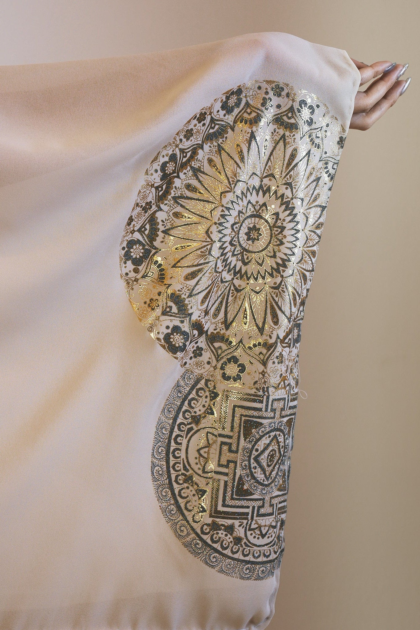 モダンキモノ羽織(曼荼羅・ゴールド)