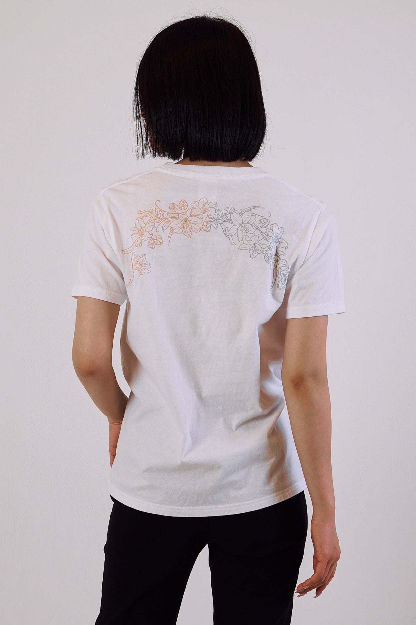 ハンドメイドTシャツ(華)