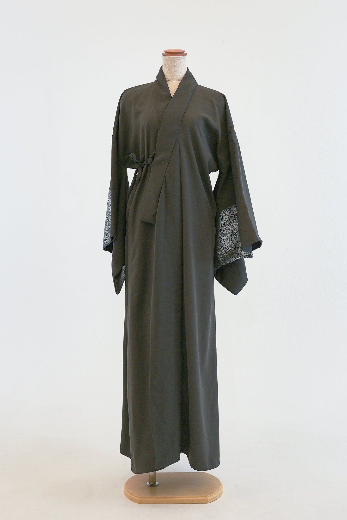 モダンキモノ(曼荼羅)